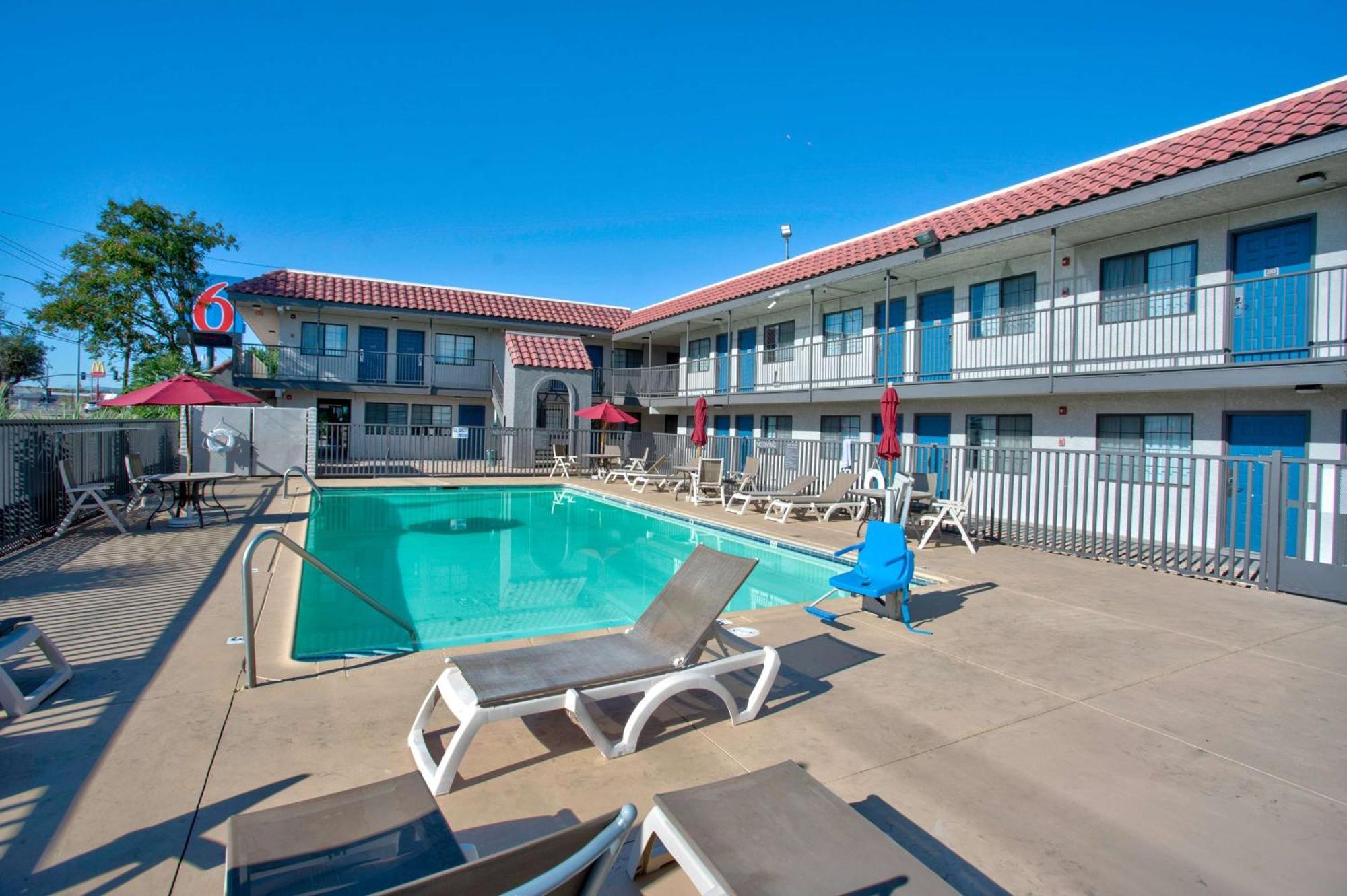 Motel 6 Tucson, Az - East Williams Center Exterior foto